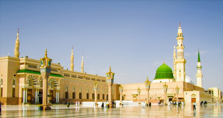 Masjid an-Nabawi (The Prophet's Mosque)